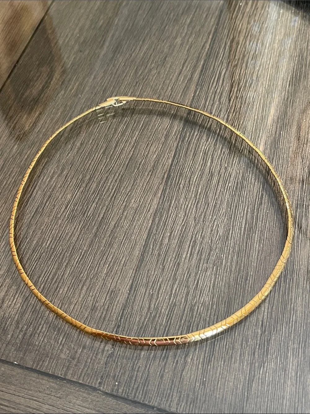 Vintage Gold-tone Omega with Chevron Pattern 16 1/8” approx